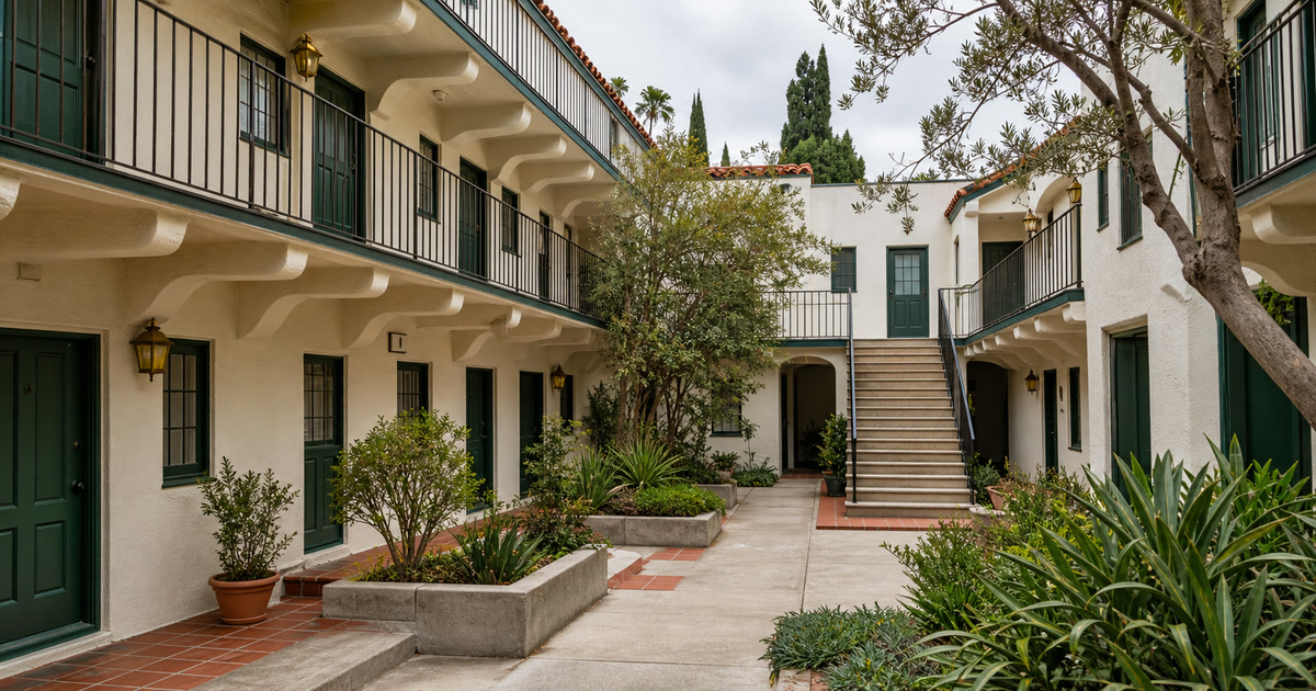 Inspection-ready Los Angeles courtyard apartment with maintained walkways, stairs, and common areas