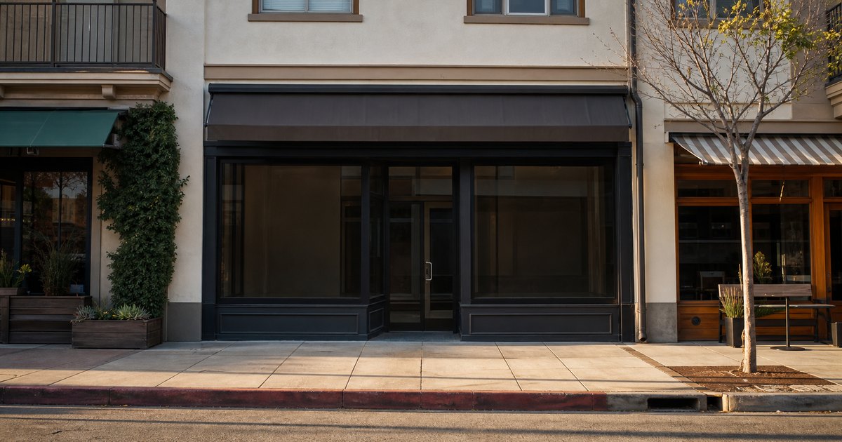 Intact California commercial storefront closed at early morning
