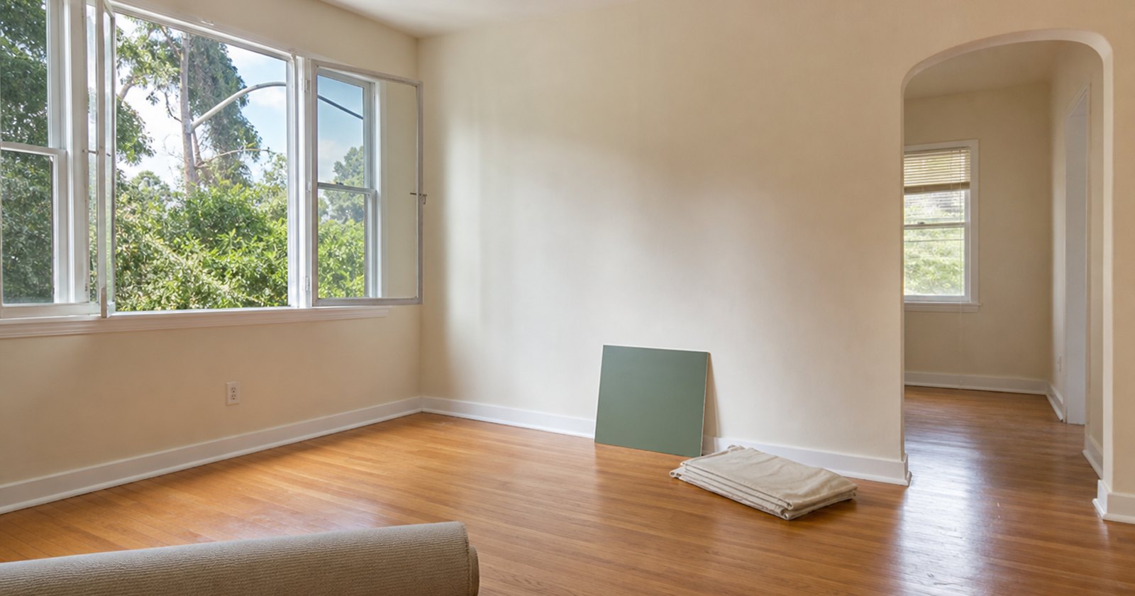 Vacant California apartment being prepared for a new tenancy with neutral turnover materials